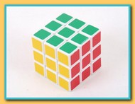 Кубик Рубика - традиционная головоломка для мальчиков всех возрастов